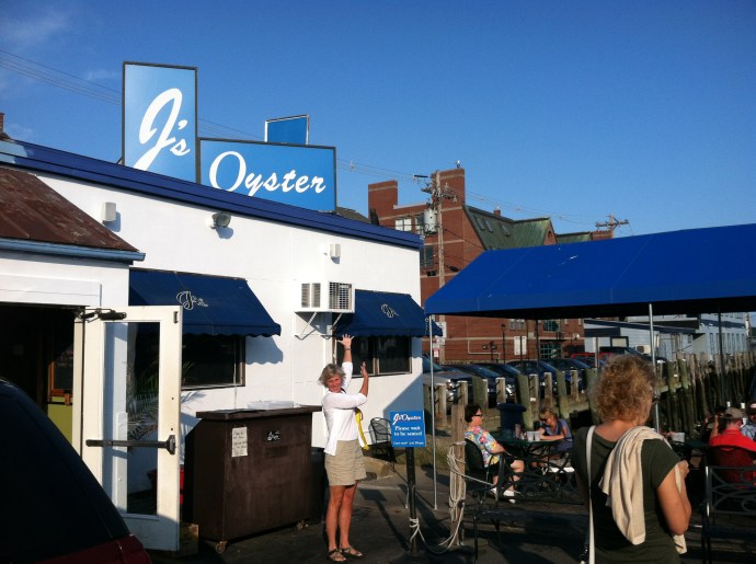 "Oysters" are in the name but we came for the steamers and weren't disappointed!