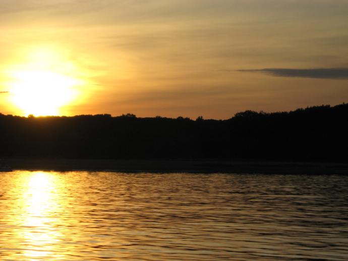 After a delightful sail, the sun provided a stunning close to the day at Duck Bluff.