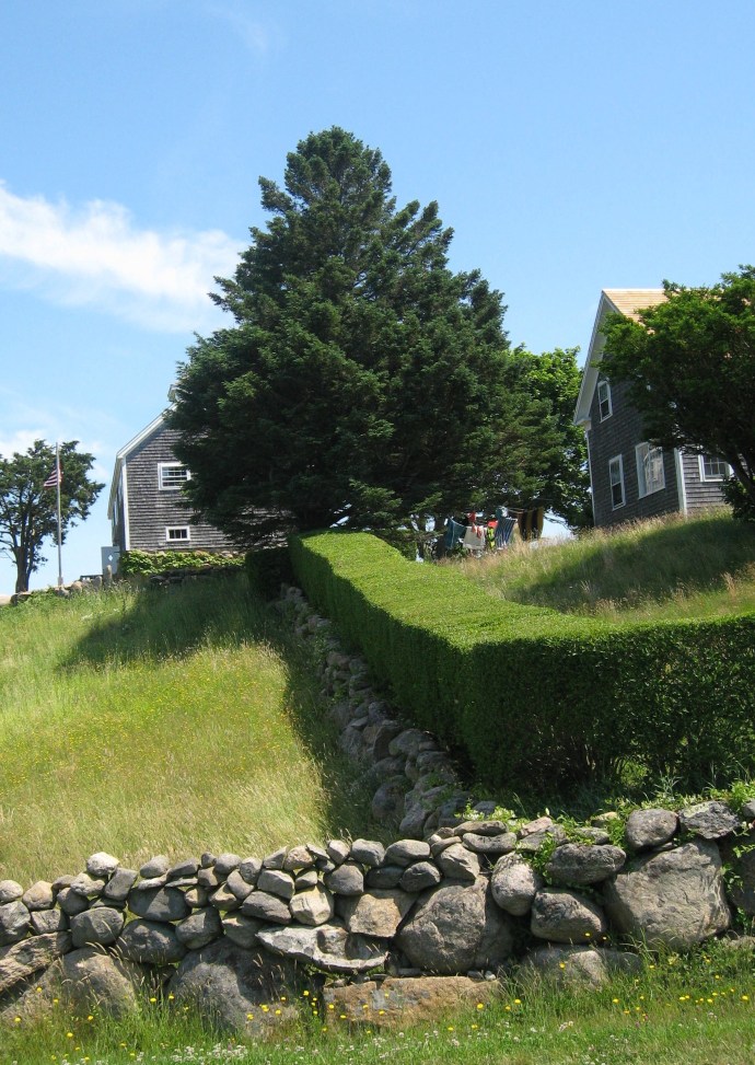 Nothing dries the laundry quicker than a fresh ocean breeze.
