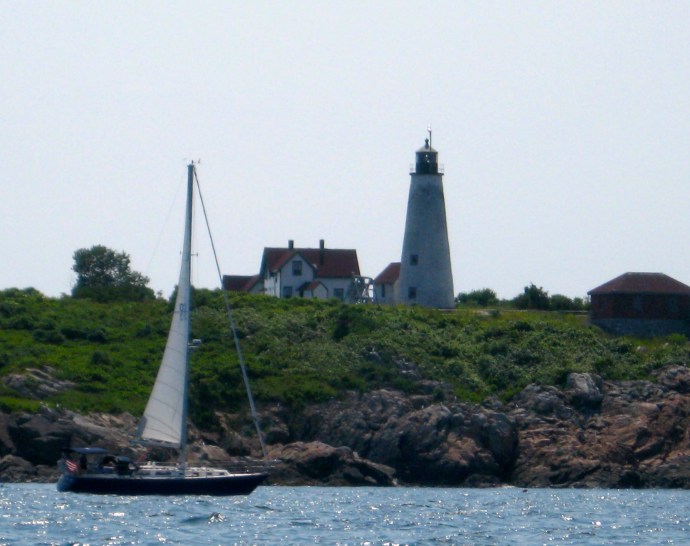 Baker Island is marked by yet another iconic lighthouse on its eastern point.