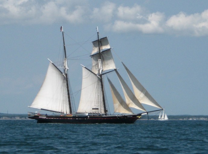 Shenandoah didn't slow despite her main mast spearing the clouds.