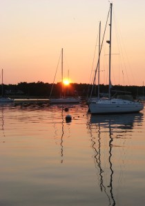 Morning sun gave rise to hopes for a good sail.