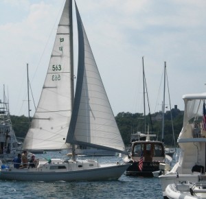 Does sailing on Great Salt Pond make this a "pond yacht?"