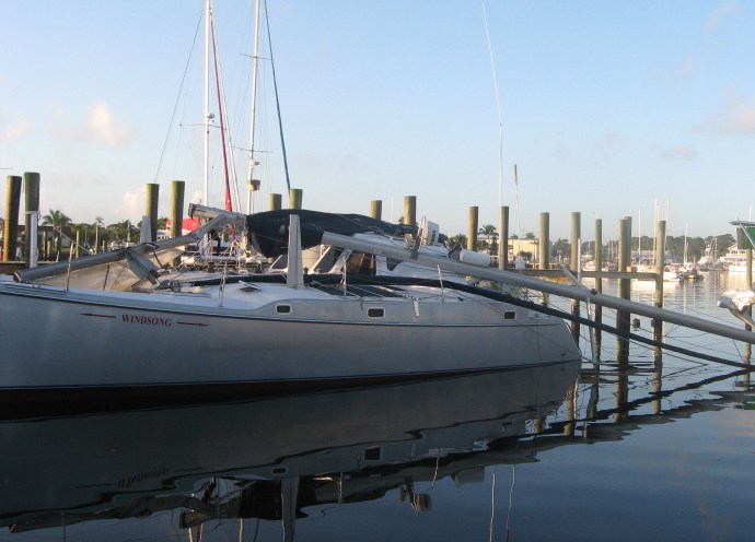 She looked so forlorn with her mast in the water.